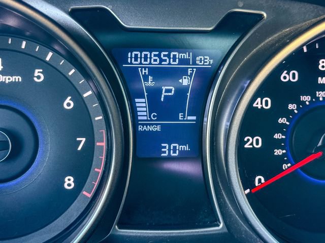 Used 2017 Hyundai Veloster Value Edition FWD image 26