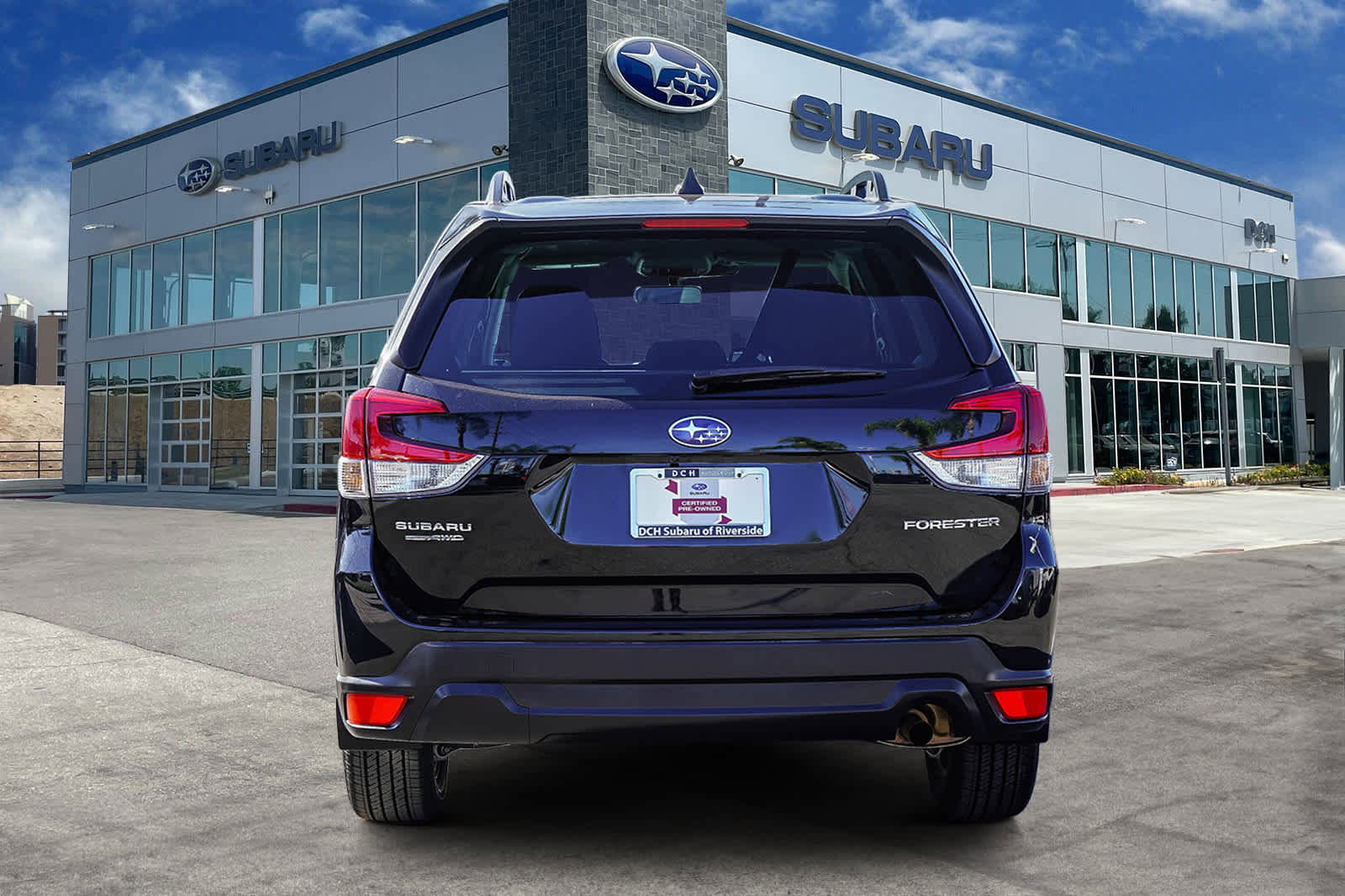 Certified 2023 Subaru Forester Premium image 5