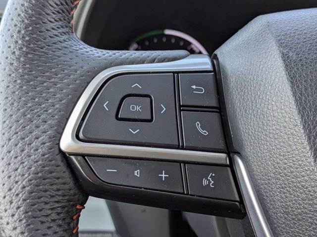Used 2024 Toyota Sienna XSE image 19