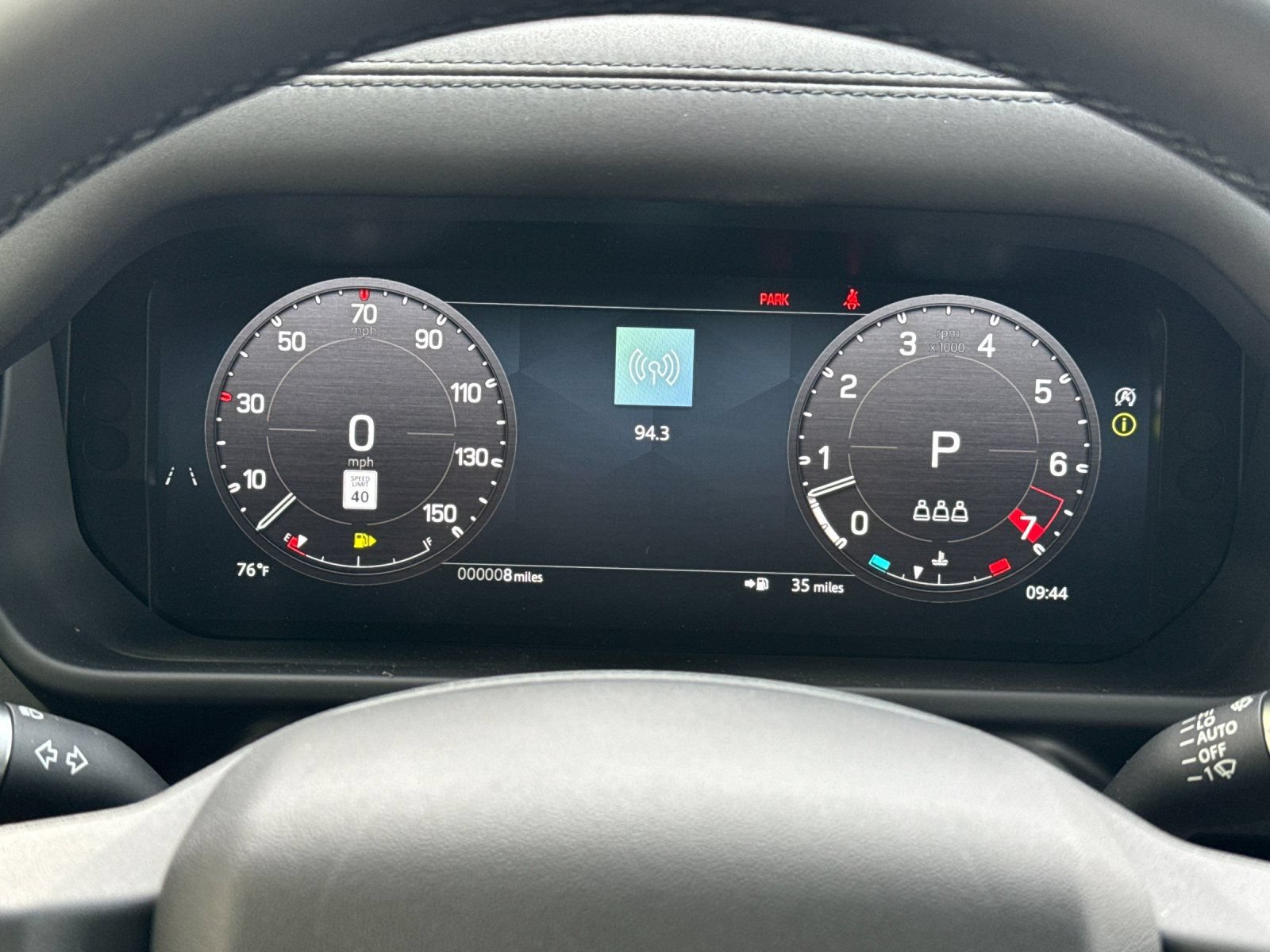 New 2026 Land Rover Defender 110 X-Dynamic SE AWD/4WD image 25