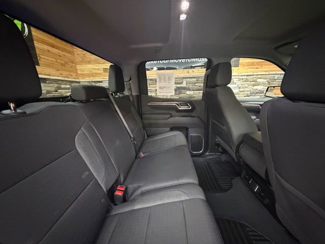 Used 2026 Chevrolet Silverado 1500 LT image 31