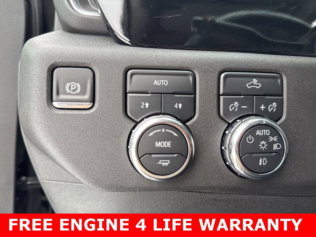 Used 2025 GMC Sierra 1500 Elevation image 9