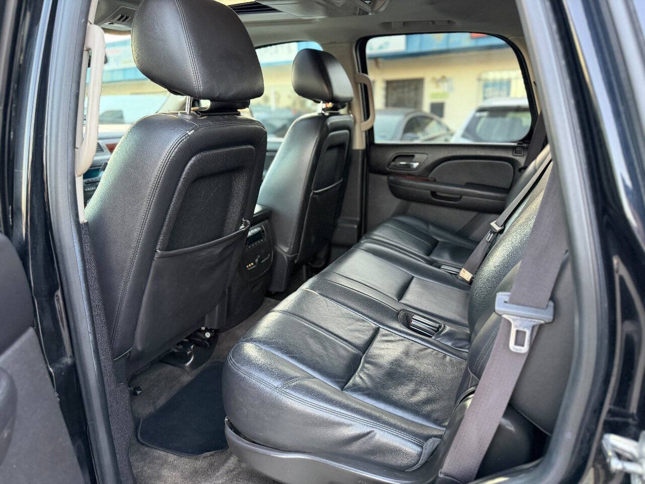 Used 2013 Chevrolet Tahoe LT RWD image 27