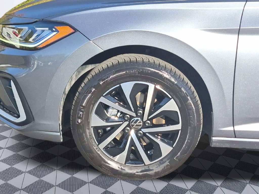 Used 2025 Volkswagen Jetta S FWD image 27