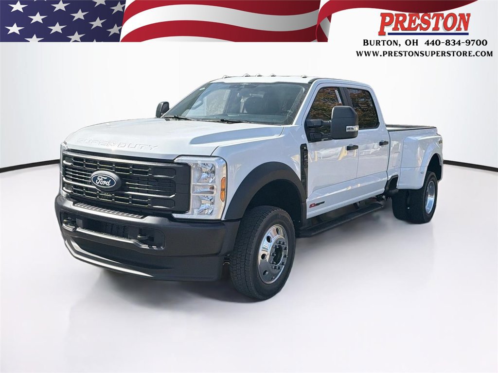 New 2027 Ford F450 XL w/ XL Driver Assist Package AWD/4WD image 1