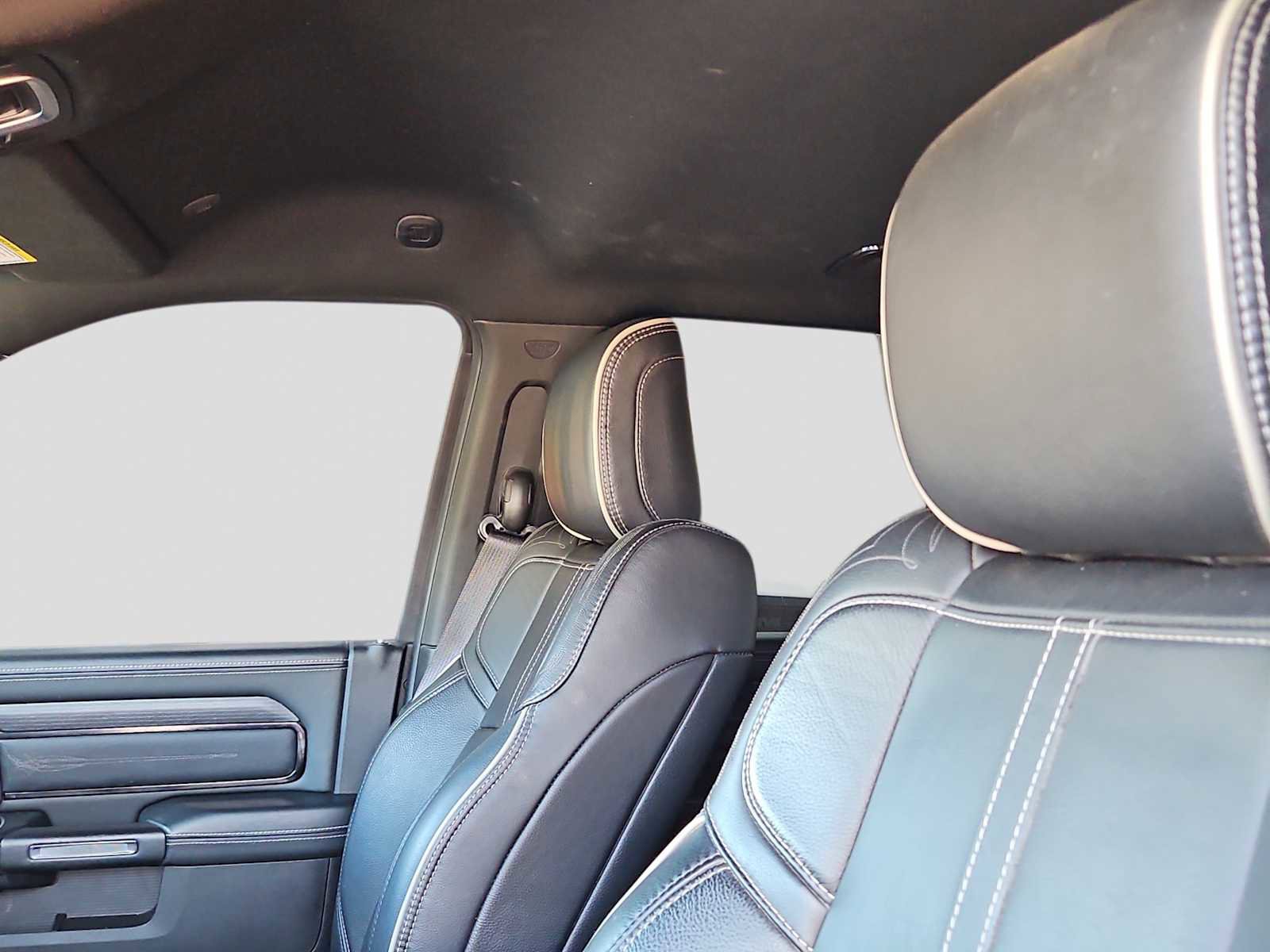 Used 2024 RAM 3500 Limited image 18