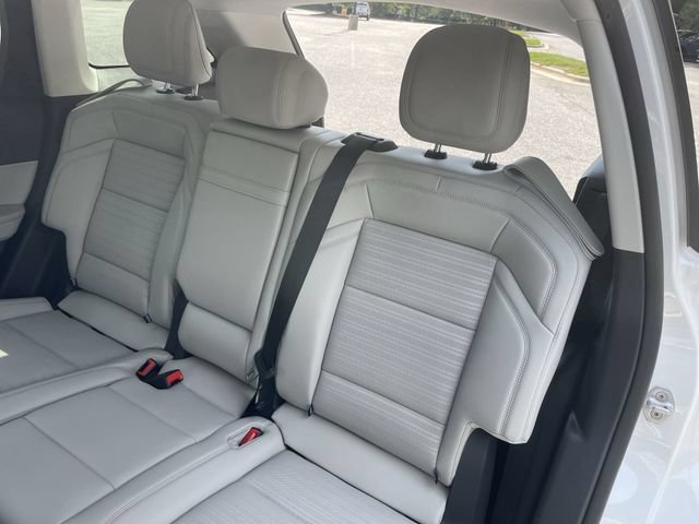 New 2026 Lincoln Nautilus Reserve AWD/4WD image 23