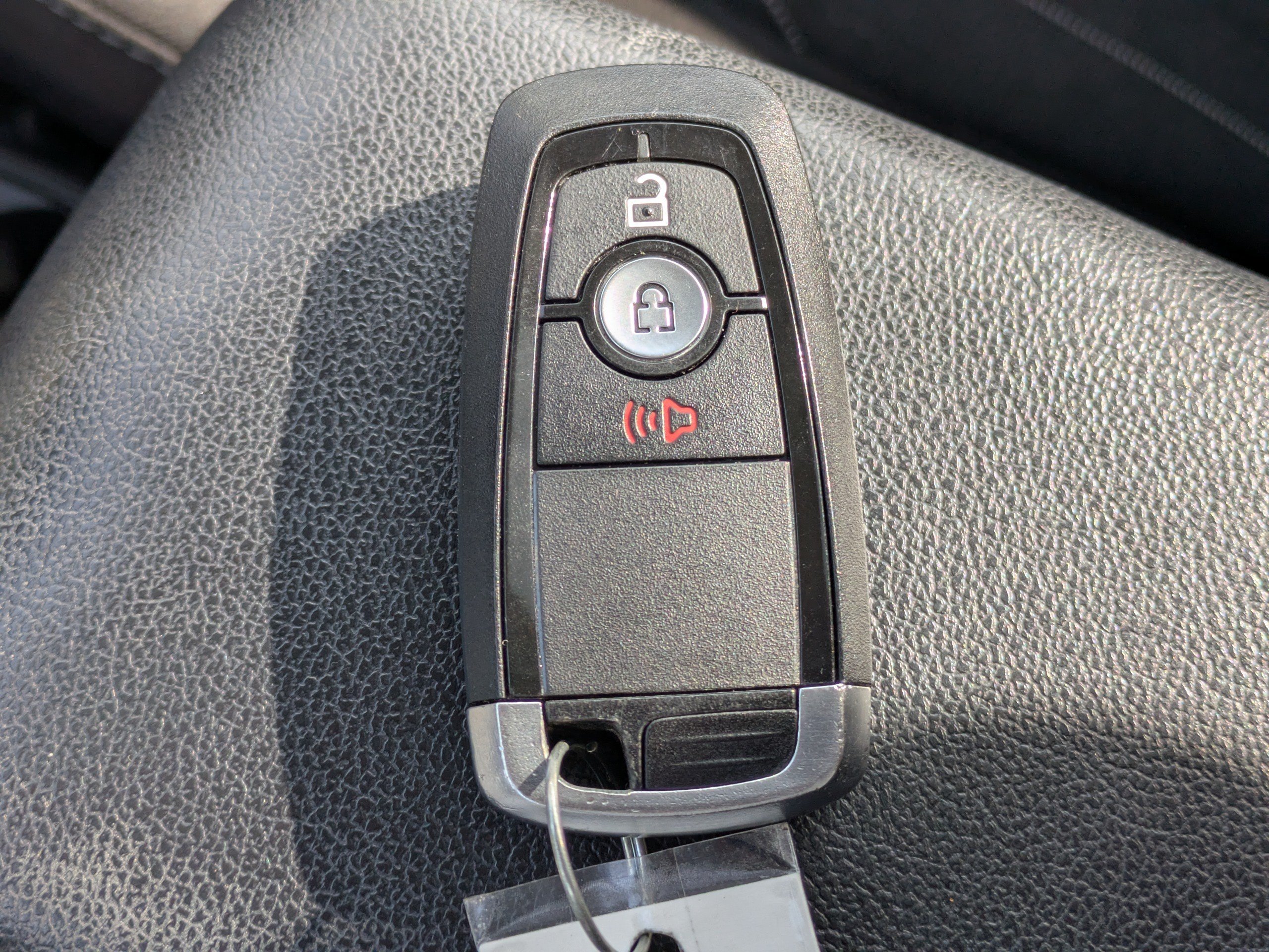 Used 2019 Ford EcoSport SE w/ SE Convenience Package FWD image 31