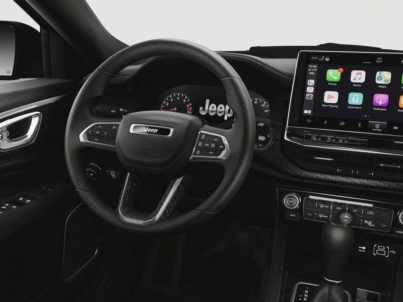 New 2025 Jeep Compass Latitude w/ Convenience Group image 19