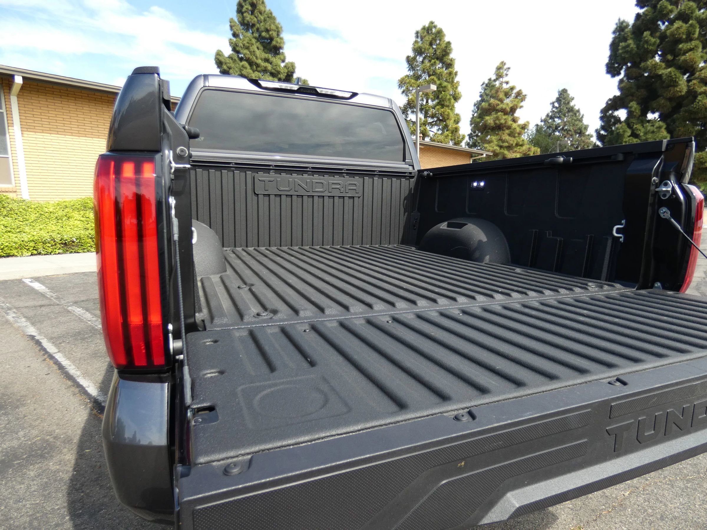 Used 2026 Toyota Tundra SR image 11