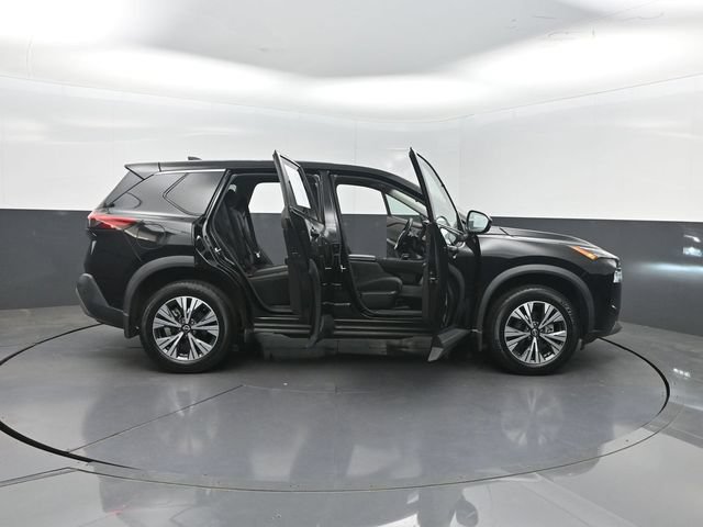 Used 2022 Nissan Rogue SV FWD image 41