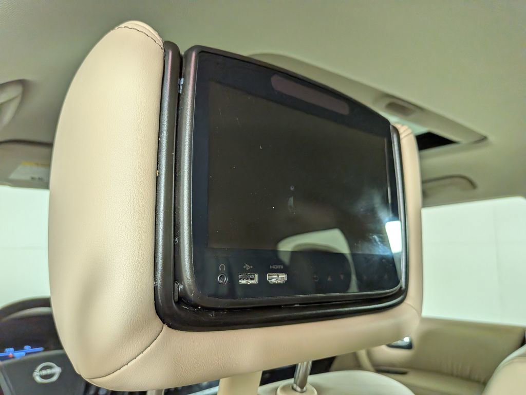 Used 2023 Nissan Armada Platinum w/ Captain's Chairs Package image 35