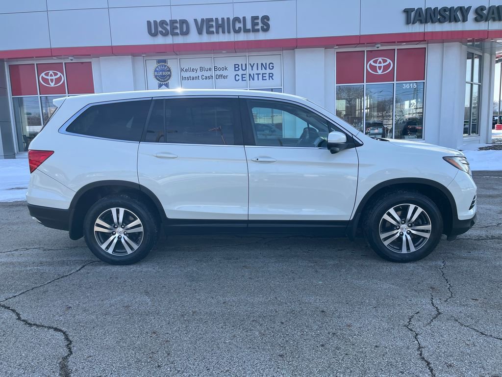 Used 2017 Honda Pilot EX-L image 6