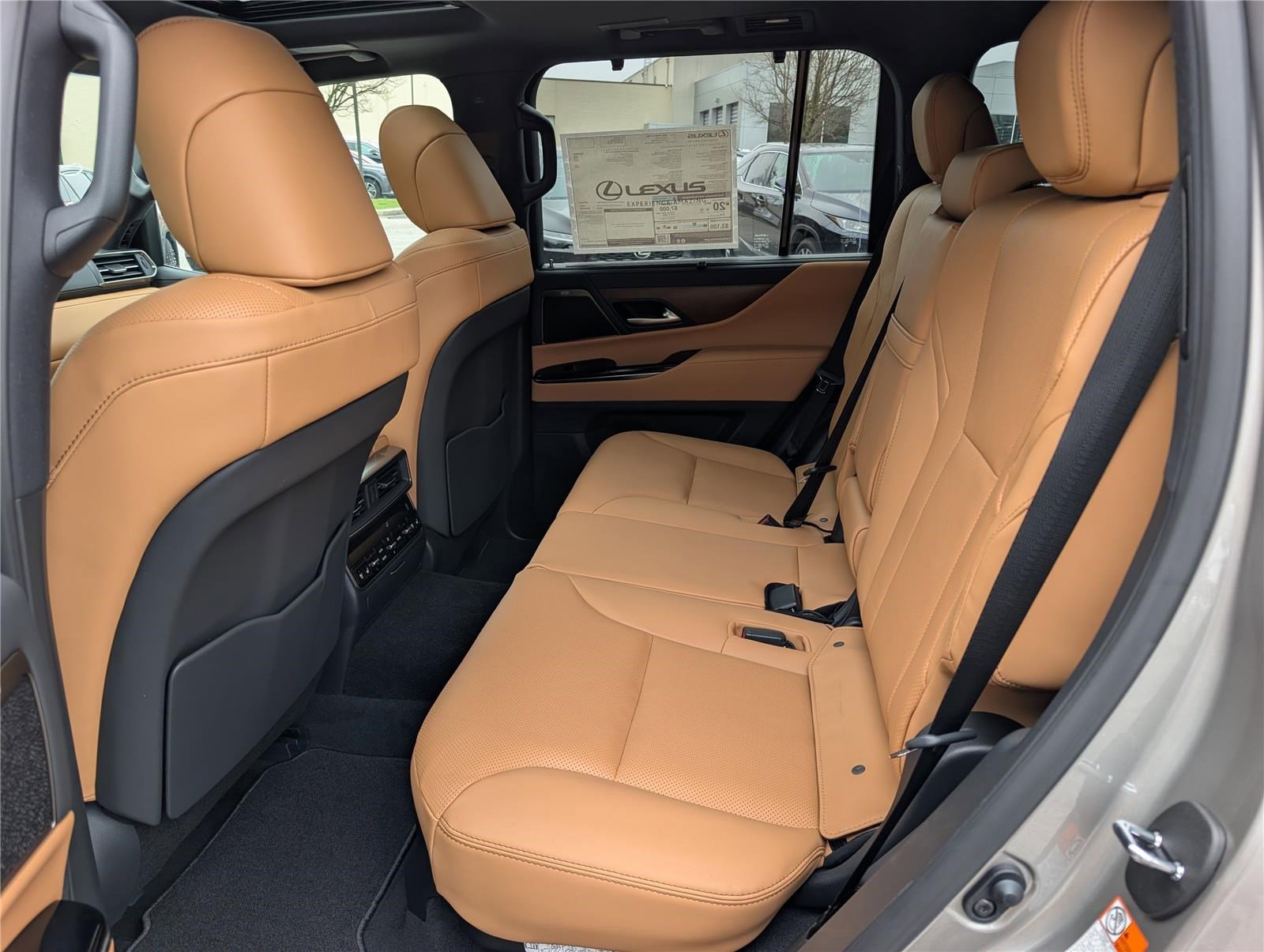 New 2026 Lexus LX 700h Luxury image 13