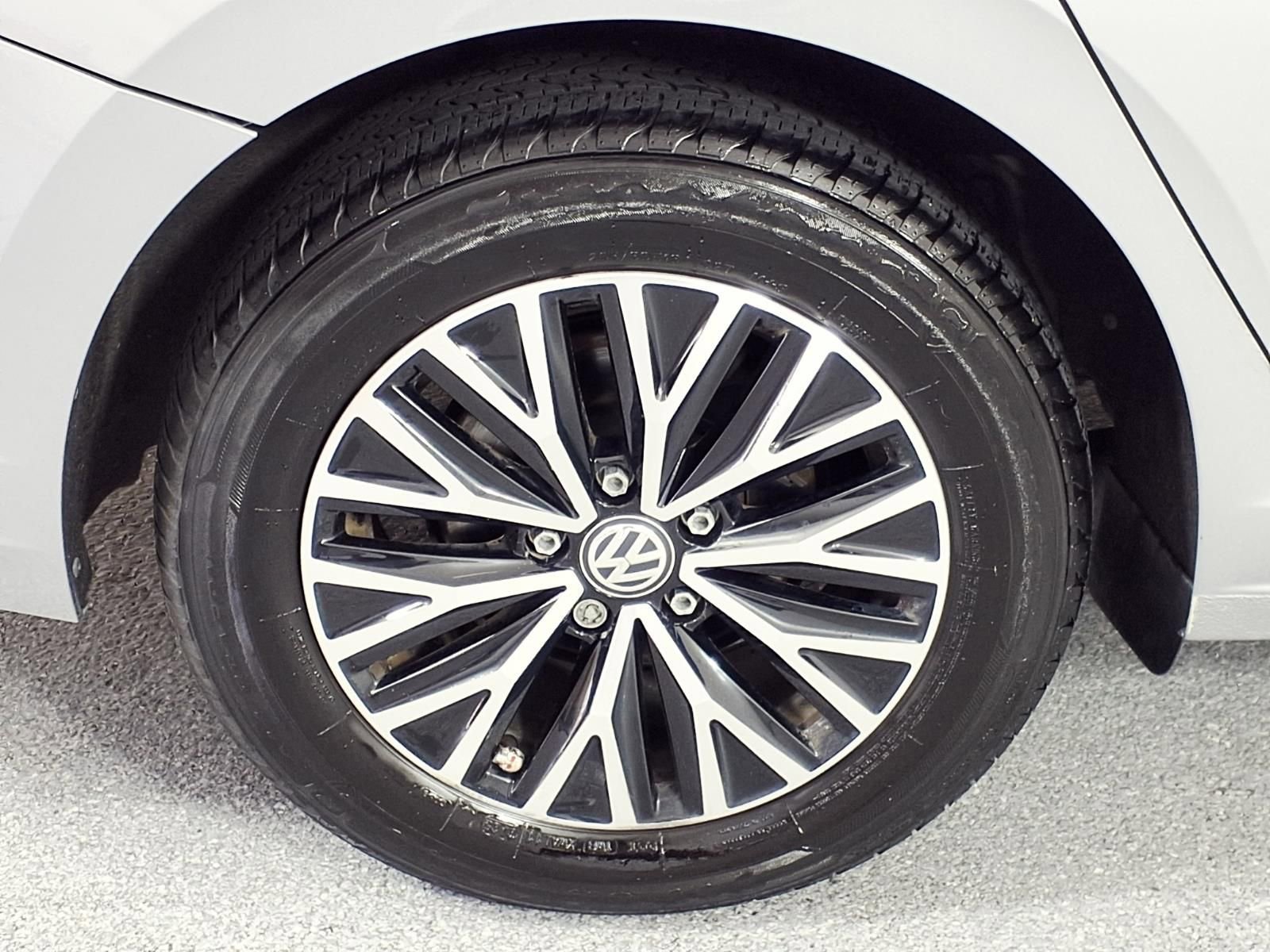 Used 2020 Volkswagen Jetta SE image 6