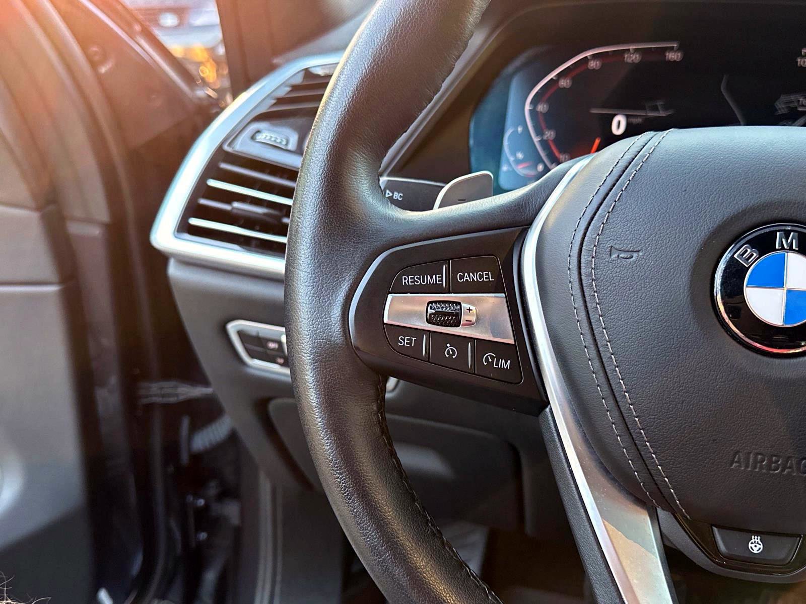 Used 2022 BMW X5 xDrive40i w/ Premium Package image 28