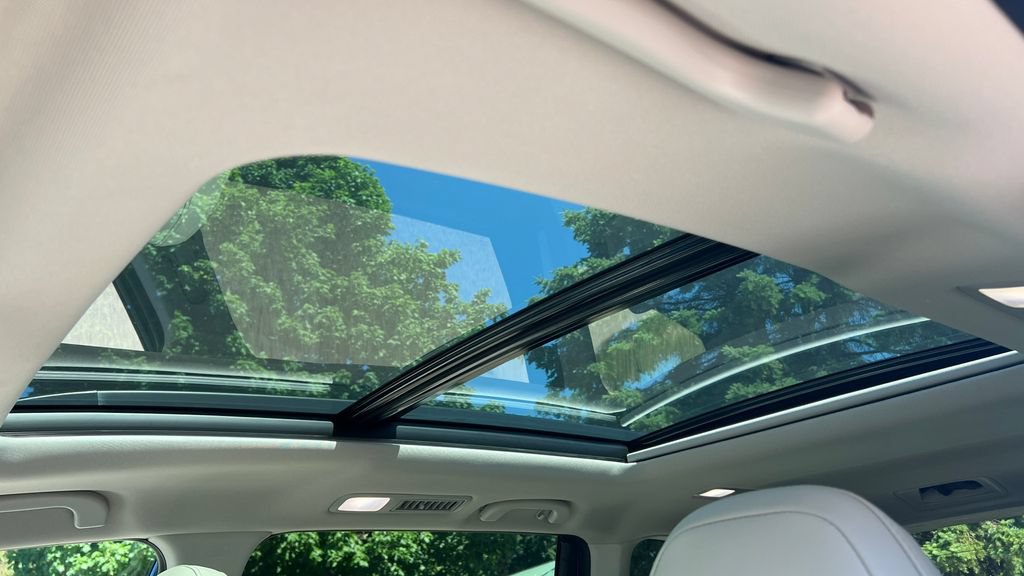 New 2026 Subaru Ascent Limited AWD/4WD image 10