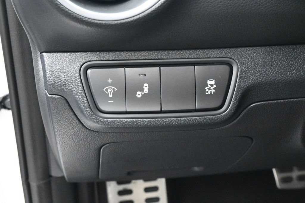 Used 2024 Kia Forte GT-Line FWD image 16