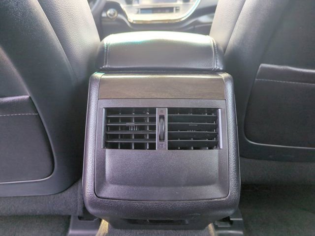 Used 2018 Toyota Avalon XLE Plus w/ All Weather Liner Package image 27