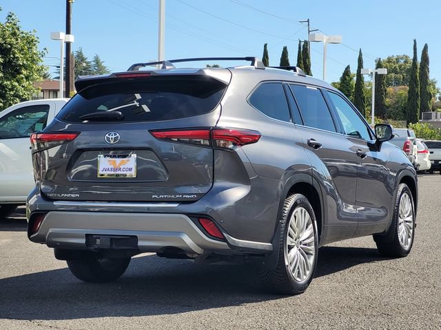Used 2021 Toyota Highlander Platinum AWD/4WD image 6