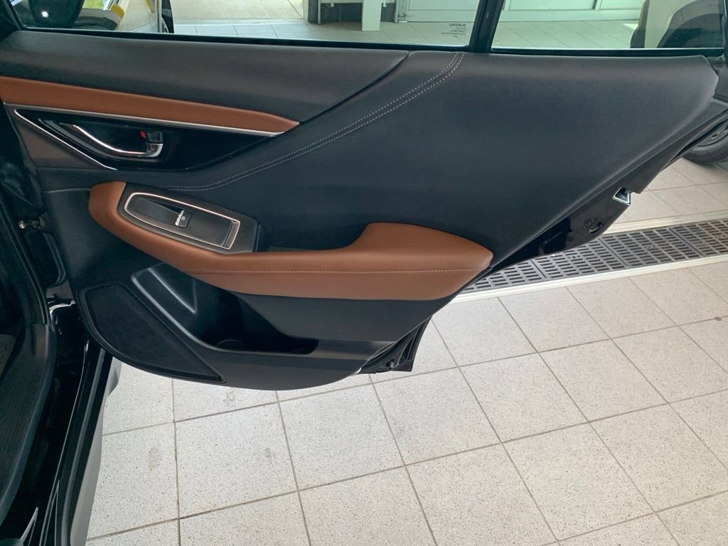 Used 2021 Subaru Outback Touring XT AWD/4WD image 13