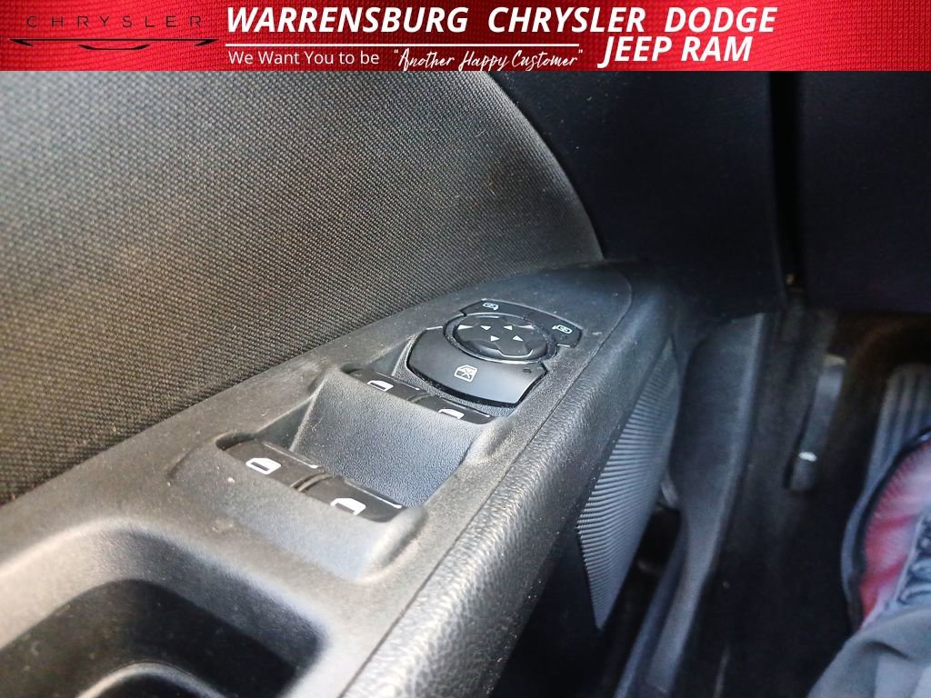 Used 2019 Ford Fusion SE image 29