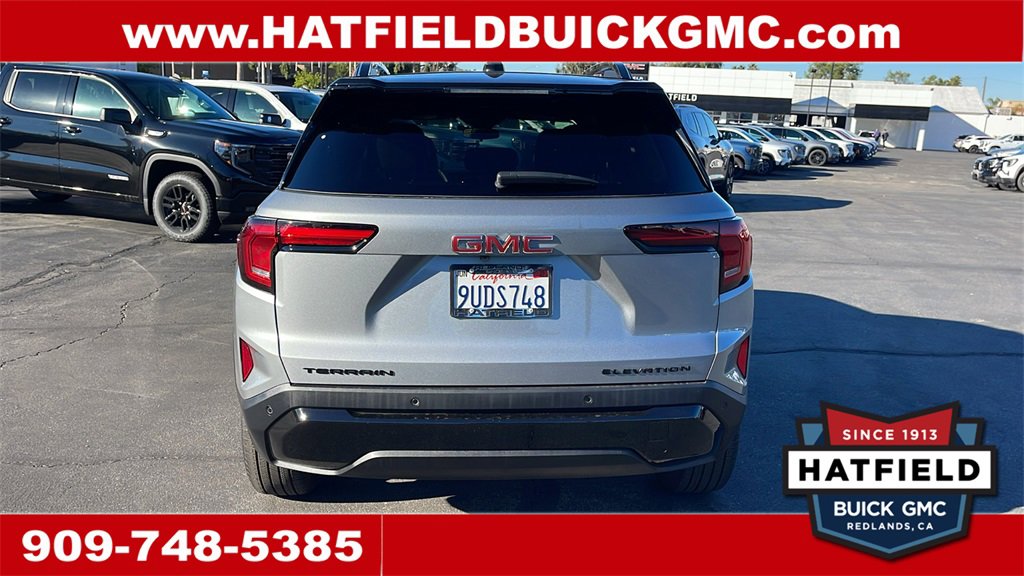 Used 2026 GMC Terrain Elevation w/ Black Edition image 4