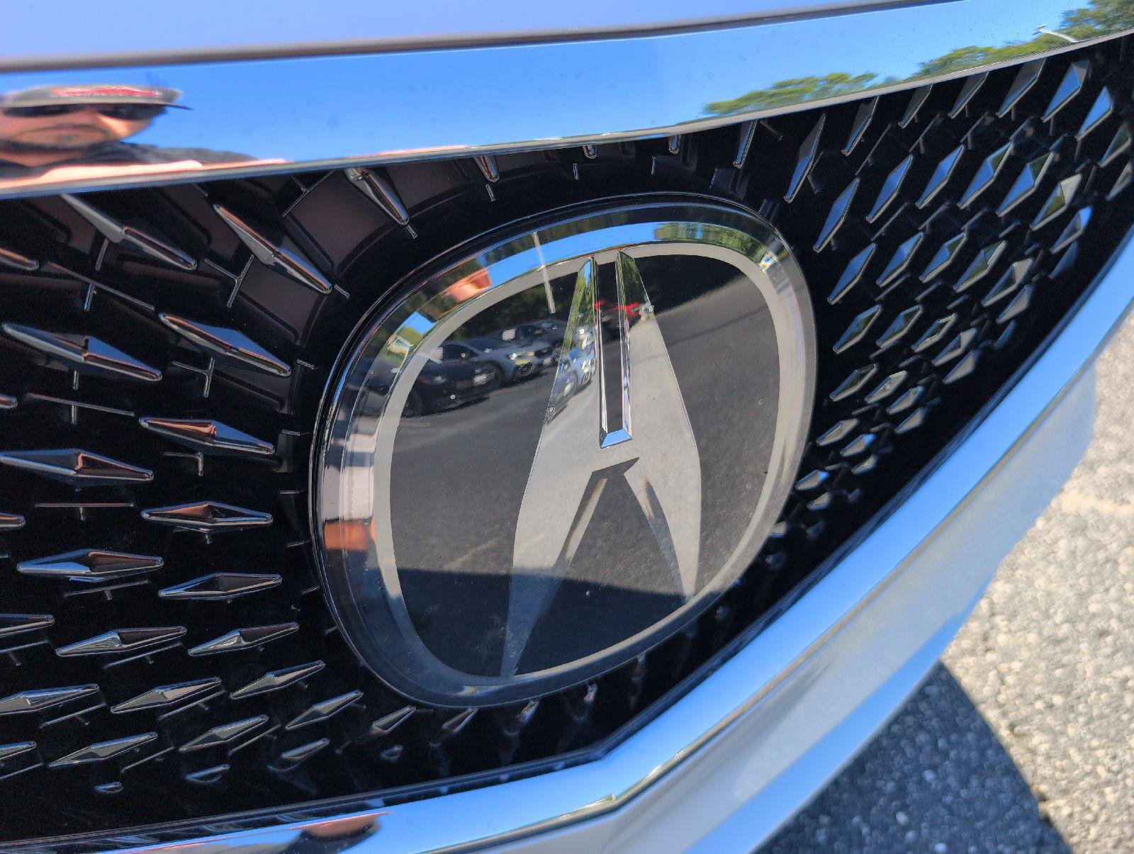 Certified 2024 Acura MDX FWD image 3