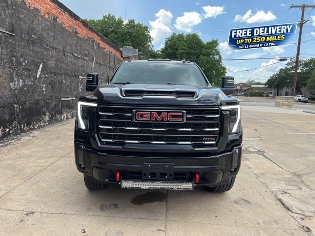 Used 2024 GMC Sierra 2500 AT4 w/ AT4 Premium Plus Package AWD/4WD image 11