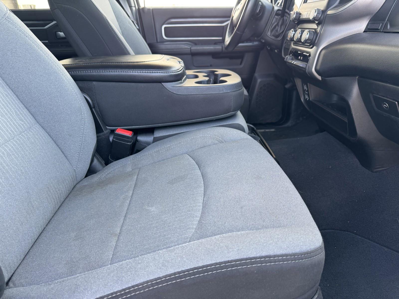 Used 2024 RAM 3500 Big Horn image 32