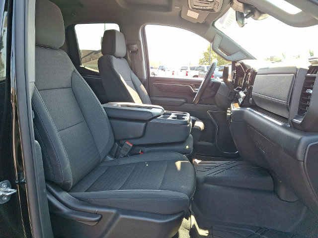Used 2024 Chevrolet Silverado 1500 RST w/ Redline Edition AWD/4WD image 32