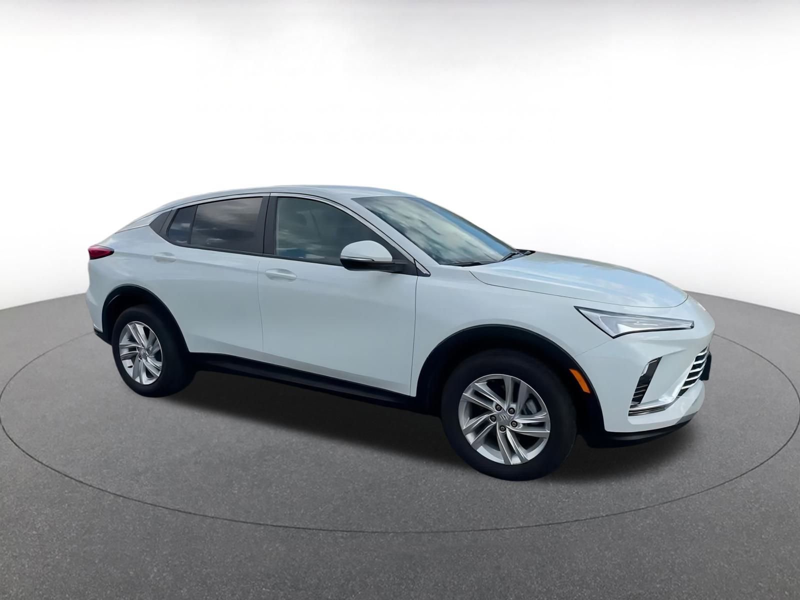 Used 2025 Buick Envista Preferred video 2