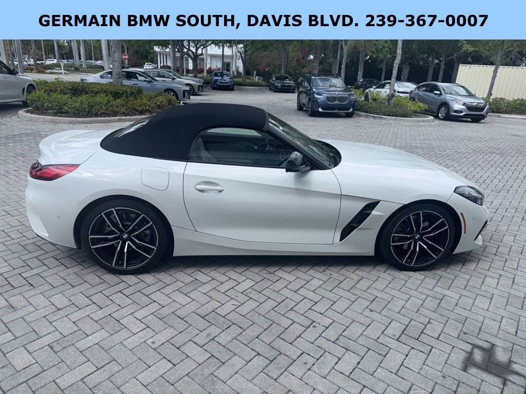 Certified 2024 BMW Z4 sDrive30i w/ Premium Package image 6