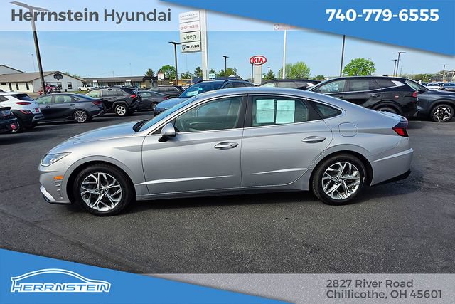 Used 2023 Hyundai Sonata SEL FWD image 4
