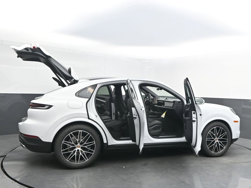 New 2026 Porsche Cayenne Coupe image 37