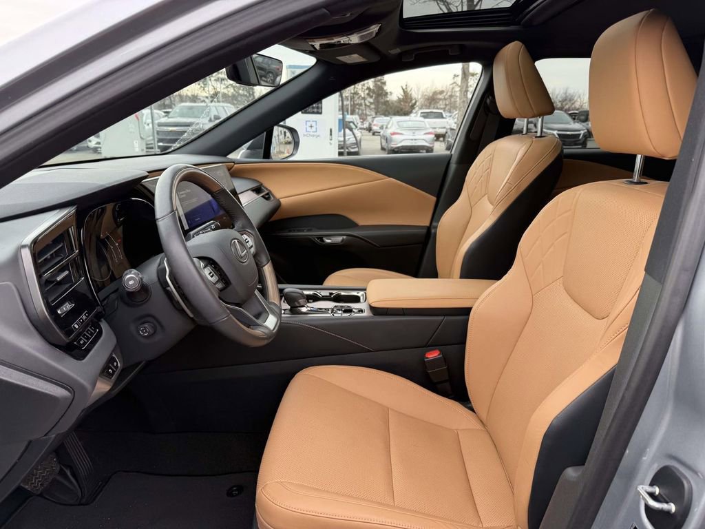 Used 2023 Lexus RX 350 Premium image 12