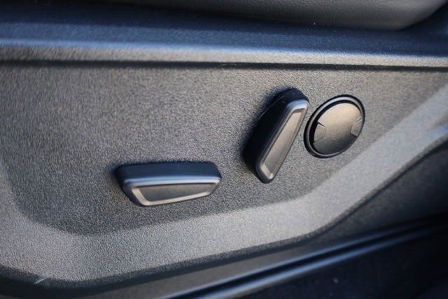 Used 2025 Ford F150 Lariat w/ Bed Utility Package image 16