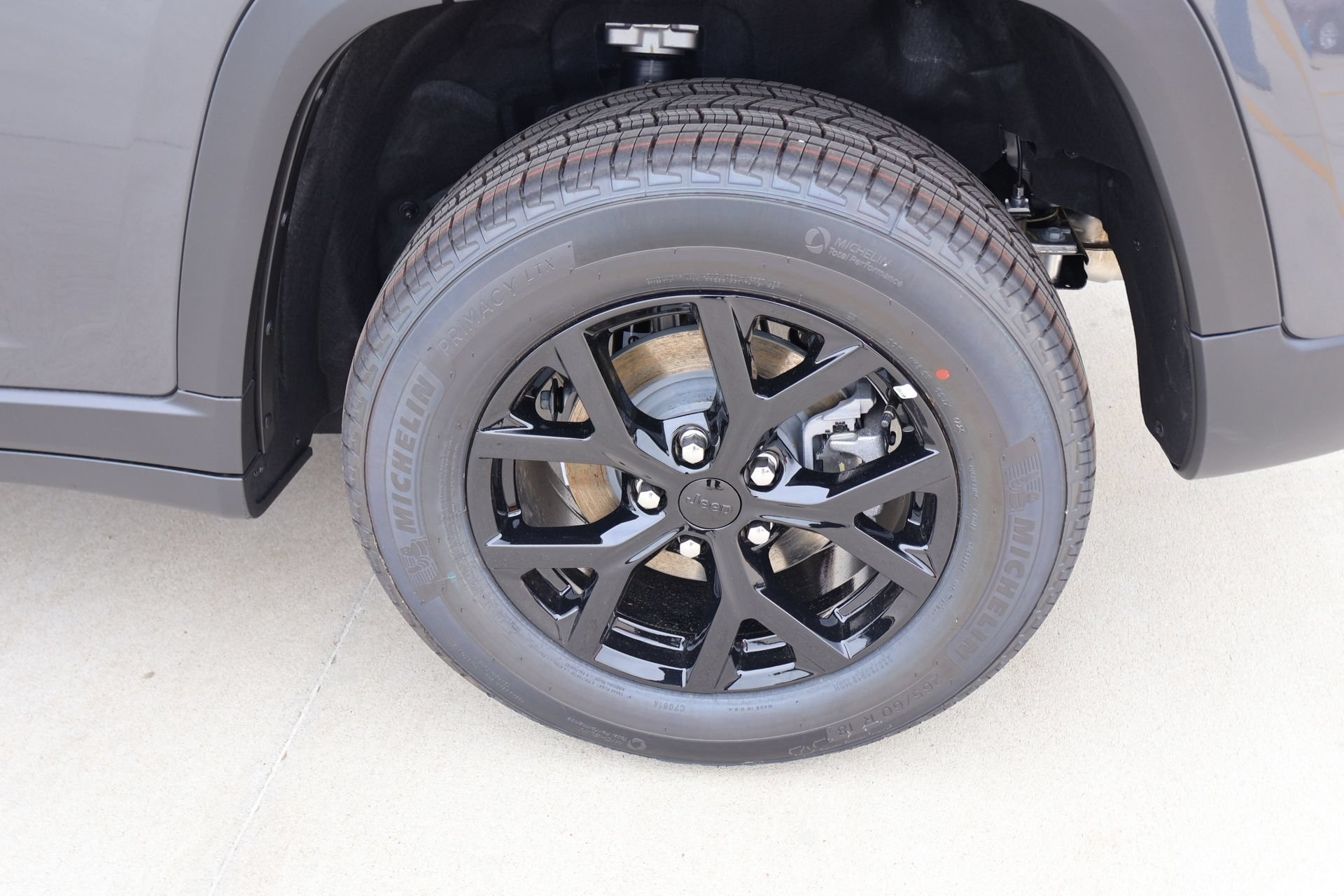 New 2026 Jeep Grand Cherokee Altitude AWD/4WD image 20