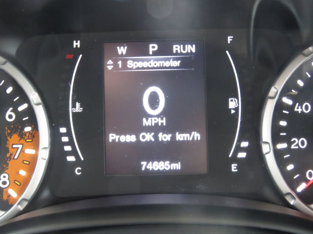 Used 2017 Jeep Renegade Altitude image 20
