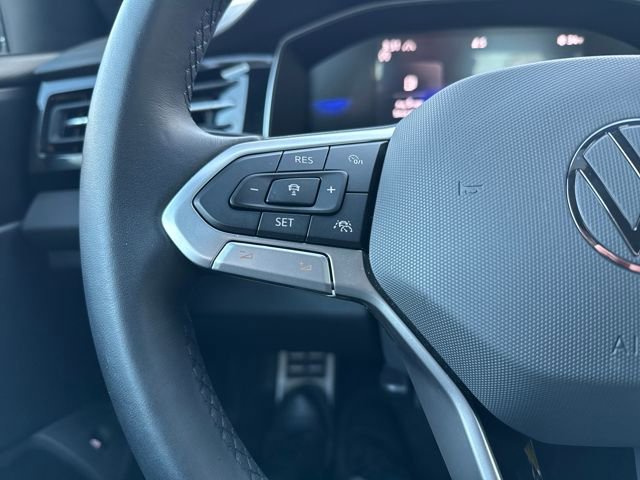 Certified 2025 Volkswagen Jetta Sport image 20