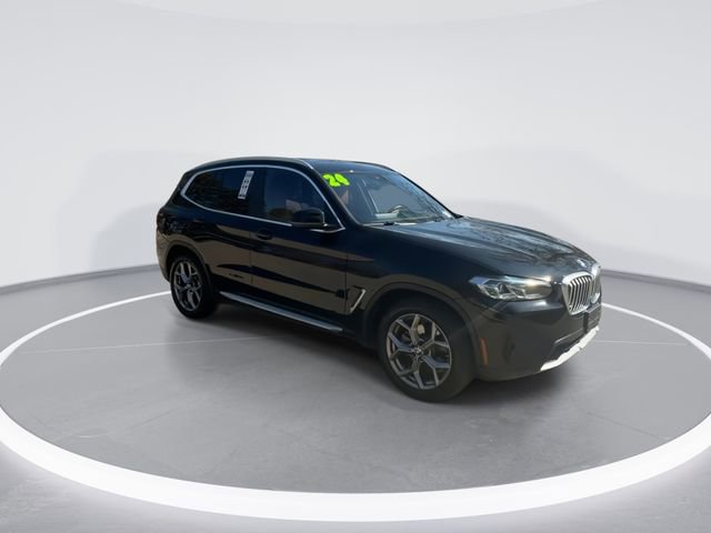 Used 2024 BMW X3 sDrive30i w/ Convenience Package w/ZPA RWD image 2