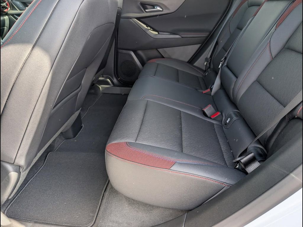 Used 2026 Chevrolet Equinox RS w/ Convenience Package III AWD/4WD image 13