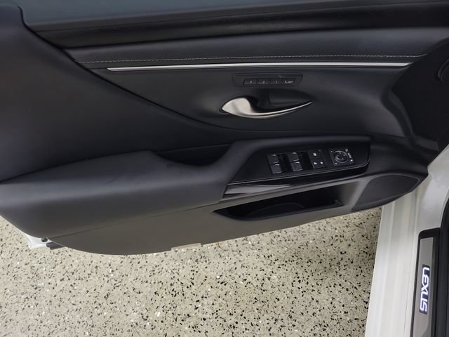 Used 2024 Lexus ES 350 w/ Premium Package FWD image 20