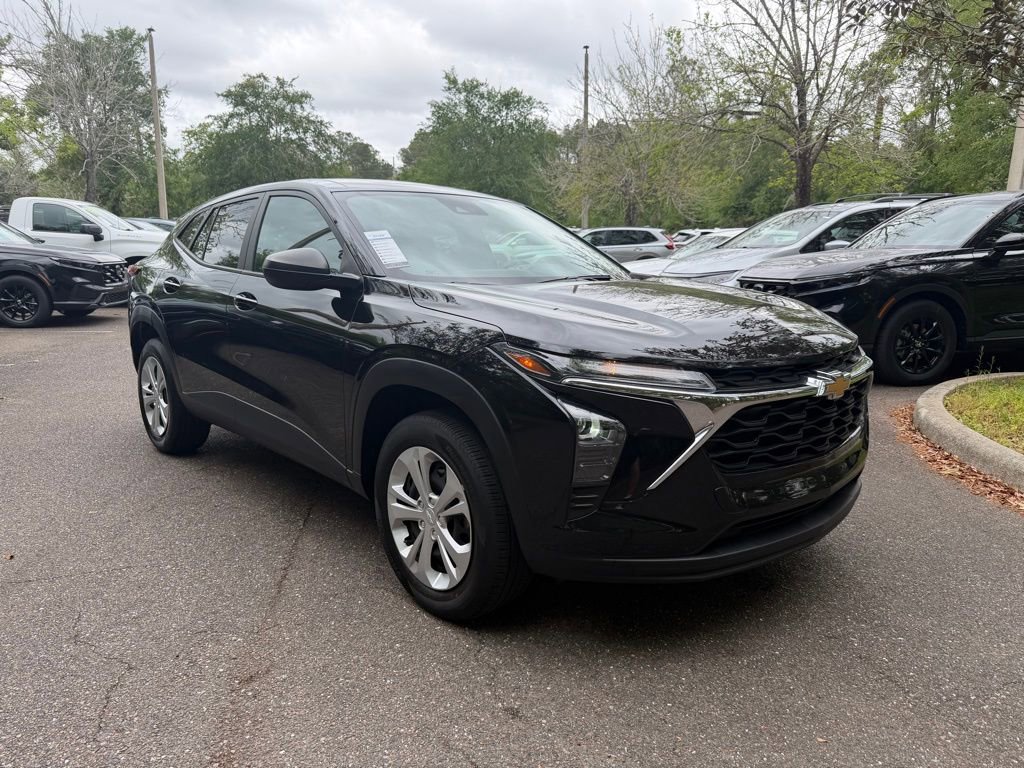 Used 2024 Chevrolet Trax LS