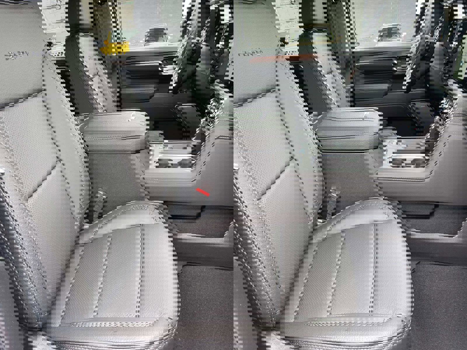 New 2026 GMC Sierra 2500 Denali w/ Denali Reserve Package image 28