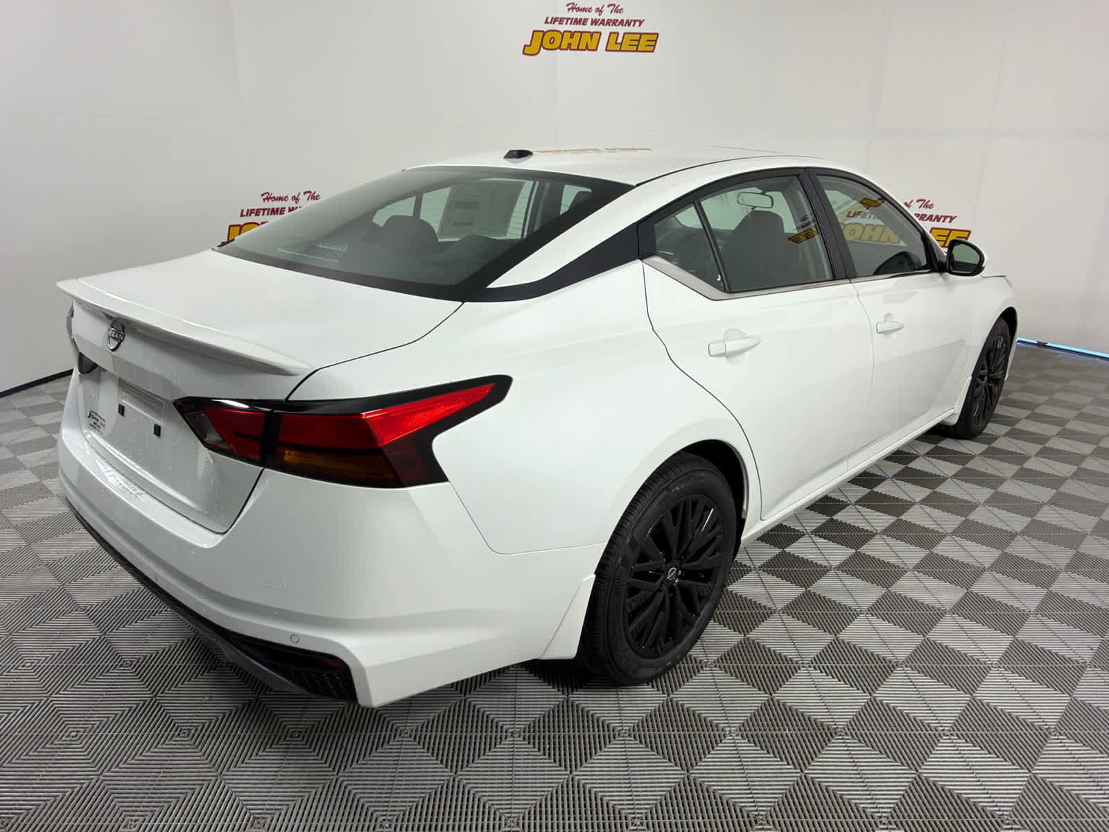 New 2026 Nissan Altima 2.5 SV w/ SV Special Edition Package FWD image 6