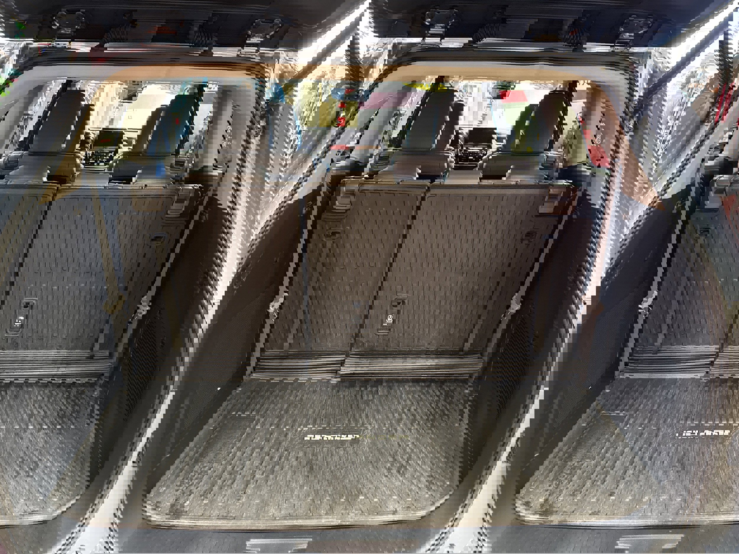 Used 2022 Toyota Highlander Platinum image 24