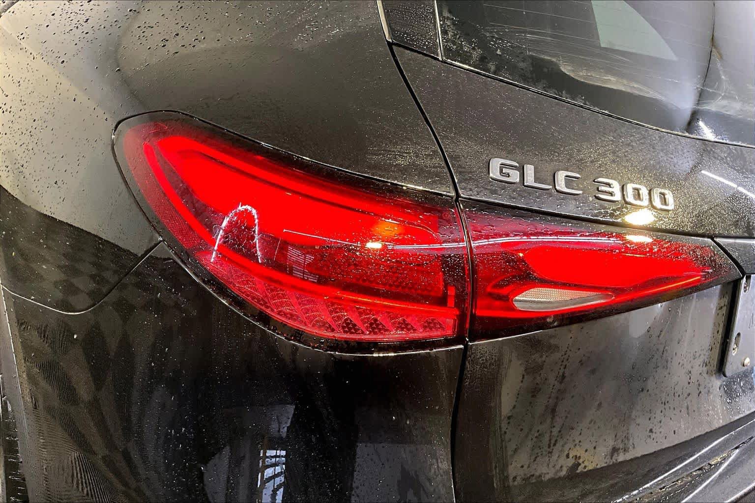 New 2026 Mercedes-Benz GLC 300 4MATIC image 5
