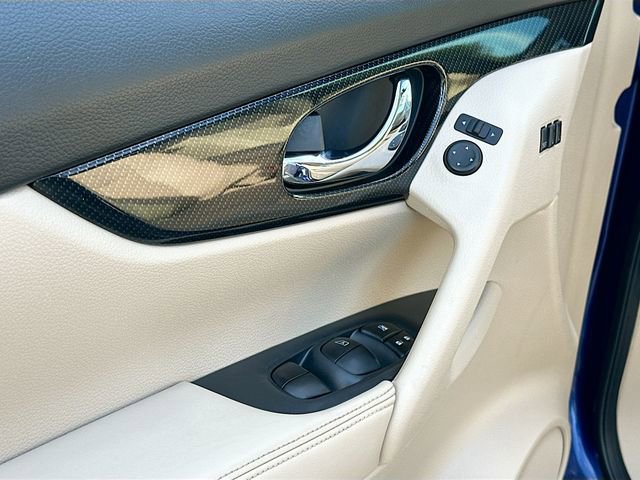 Used 2020 Nissan Rogue SL image 18