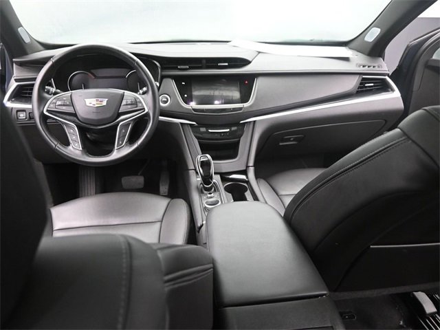Certified 2025 Cadillac XT5 Premium Luxury image 23
